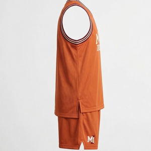 Uniforme de Baloncesto Sublimado de Alta Calidad, Diseño Personalizado, Conjunto de Camiseta y Pantalones Cortos para Equipo, Ropa Deportiva Profesional - Product Image 4