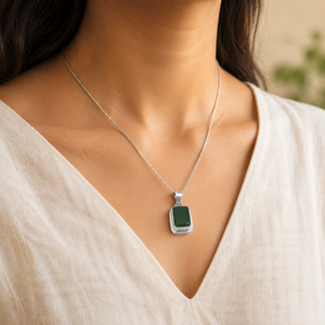 Colgante Hexagonal de Aventurina Verde, Piedra Preciosa, para Hinduísmo Religioso, Unisex, para Aniversarios y Otras Ocasiones - Product Image 6