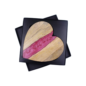 Vente en gros de vaisselle et planches à fromage en bois d'acacia en forme de cœur au meilleur prix - Product Image 5