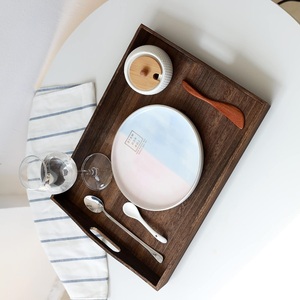 Bandeja de madera premium rectangular con asas recortadas para servir, ideal para cocina y fiestas, venta al por mayor para exportación. - Product Image 6