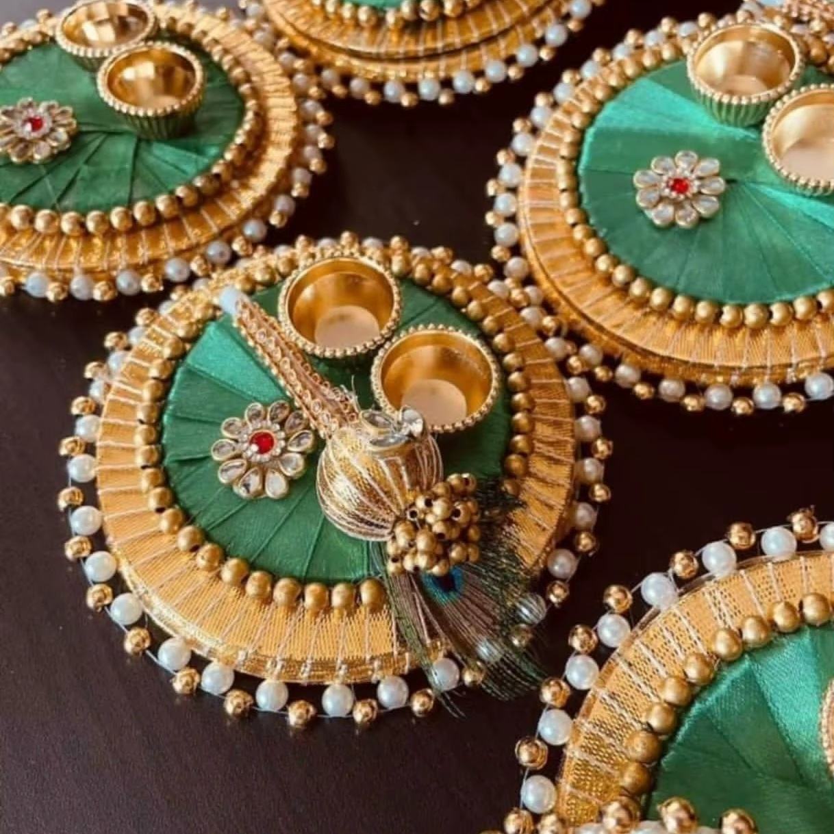 เช่นเดียวกับภาพ