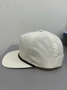 Casquette de sport OEM personnalisée à 5 panneaux, légère en nylon avec dos en maille perforée découpée au laser, chapeau de pêche, couvre-chef d'extérieur, vente en gros - Product Image 2