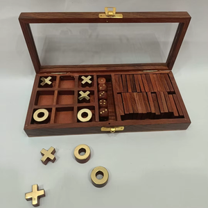 ชุดเกมกระดานไม้ทำมือ ติ๊กแท็กโท โดมิโน คอมโบ พร้อมกล่องเก็บฝาแก้ว ของขวัญเกมครอบครัว ความสนุกคลาสสิกบนโต๊ะ - Product Image 1