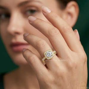 แหวนหมั้นเพชรโมอิสซาไนต์ทรงกลมทองคำขาว 14K ประดับเพชรแบบพาเว่ สำหรับผู้หญิง แหวนสัญญาแบบมินิมอล เครื่องประดับเจ้าสาว - Product Image 6