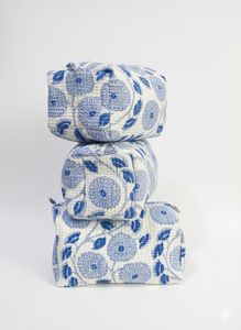 Ensemble de trousses de toilette classiques en coton bleu à motifs floraux avec fermeture éclair, pochettes de rangement portables pour maquillage, trousse de toilette de voyage portable - Product Image 5