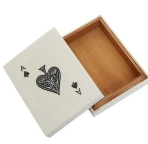 Boîte de rangement pour cartes à jouer personnalisée, design minimaliste rectangulaire, porte-cartes de poker gravé, organisateur à un seul niveau, décoratif - Product Image 3