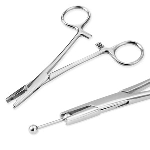 Pinzas de Acero Inoxidable para Anclajes Dérmicos, Instrumento Quirúrgico Manual con Certificación CE Clase I para Uso en Quirófanos - Product Image 1