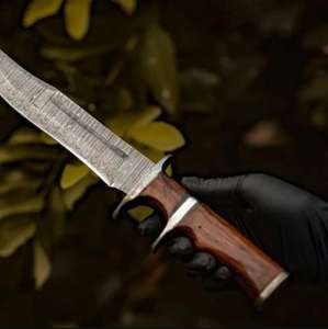 Nouveau style, vente en gros, couteau de chasse artisanal, meilleure vente, confortable et léger, bois de rose avec torsion noire, longueur 13 pouces - Product Image 2