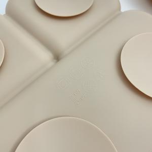 Platos Antideslizantes para Niños Pequeños, Divididos, Irrompibles, con Succión - 100% Silicona de Grado Alimenticio - Aptos para Microondas y Lavavajillas - Libres de BPA - Product Image 6