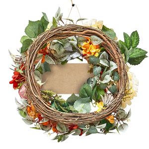 Ghirlanda Decorativa Artificiale alla Moda da 24 Pollici in Rosso, Arancione e Giallo con Ortensie, Rose e Targa in Legno - Product Image 5