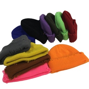 Bonnet d'hiver chaud en tricot uni personnalisé confortable à bas prix, nouveau design tendance pour femmes et hommes, grande taille, couleur unie, 2026 - Product Image 2