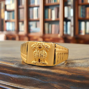 Bague fine traditionnelle en or 22K pour homme avec éléments culturels pour fête de mariage ou anniversaire pour fiançailles ou cadeau - Product Image 1