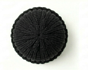 Gorro Unisex de Punto Acanalado, Color Sólido, Cálido para Invierno, Casual, Talla Adulto 56-58CM, 100% Acrílico, Tejido a Máquina - Product Image 3