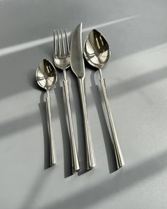 Premium Platinum <b>Wave</b> Flatware Set Modern Restaurant Cutlery for Hotels and Banquet Service - Product Image 4