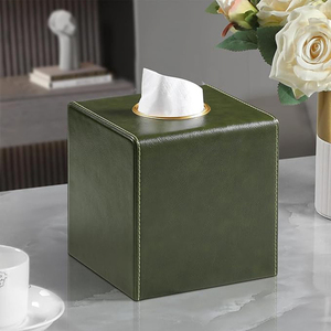 Caja de pañuelos cuadrada de cuero, elegante dispensador de pañuelos de cuero PU con cierre magnético, color verde - Product Image 2