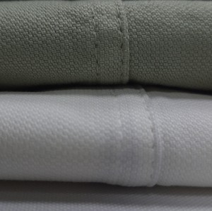 Tissu en sergé cassé de coton et élasthanne, finition pêche, coton biologique tissé extensible, poids moyen - Product Image 2