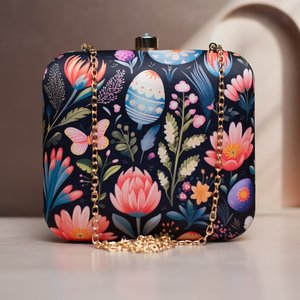 Bolso de Mano Étnico Negro con Estampado Floral para Mujer, Ideal para Bodas, Fiestas y Eventos Formales - Product Image 1
