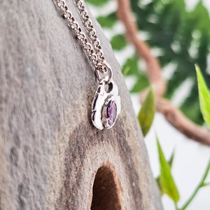 Pendentif artisanal en argent fin plaqué or avec zirconium violet vintage, bijoux élégants et simples, fournisseur en gros, fabricant Inde - Product Image 2