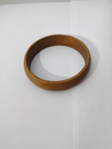 Brazaletes de Madera Modernos y Ecológicos Hechos a Mano, Joyería de Moda para Mujer de Alta Calidad, Duraderos, Grabados a Mano, Pulidos y Naturales - Product Image 6