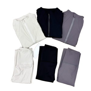 Conjunto Deportivo de 2 Piezas para Yoga para Mujer, Sujetador Deportivo de Secado Rápido, Pantalones Cortos de Cintura Alta para Entrenamiento - Product Image 1