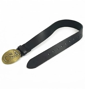 Cinturón de Cuero Negro Premium para Hombre, Estilo Heritage con Emblema CS, Hebilla Ovalada de Latón Envejecido, Diseño Auténtico de Inspiración Vintage - Product Image 4