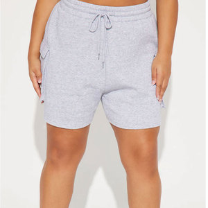 Shorts de mezclilla premium para mujer con diseño de cintura con presillas y pedrería, estilo streetwear de algodón lavado - Product Image 5