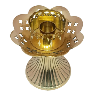 High Quality Brass Vintage <b>Small</b> <b>Candle</b> Holder With Polish Finished For Home Decoration Metal <b>Candle</b> Stand For Table Top Decor - Product Image 3