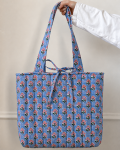 Bolso de hombro acolchado de algodón suave, hecho a mano, espacioso, para la playa, vacaciones, compras, uso diario, para regalos y recuerdos. - Product Image 5