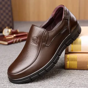 Chaussures décontractées en cuir véritable pour hommes, chaussures plates à plateforme, chaussures de marche, chaussures d'extérieur, mocassins, baskets respirantes, chaussures faites à la main - Product Image 3
