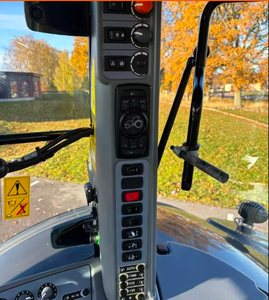 Compre el Tractor Valtra S 293 de Alto Rendimiento con Motor Isuzu de 230HP, Tracción en las 4 Ruedas, Transmisión Automática y Excelente Garantía de 3 Años - Product Image 6