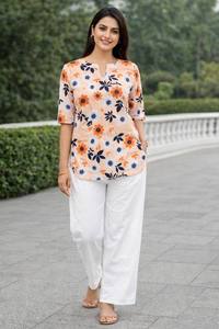 Ensemble Kurta pour femmes à imprimé floral pêche avec palazzo blanc, manches 3/4, coupe ample, tenue indienne décontractée - Product Image 2