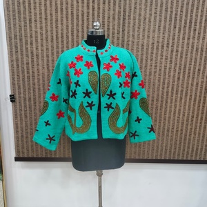 Blazer de Mujer Hastkala con Cuello Mandarín y Bordado Floral a Mano, 100% Algodón, Manga Tres Cuartos, Estilo Otoñal, Corto - Product Image 1