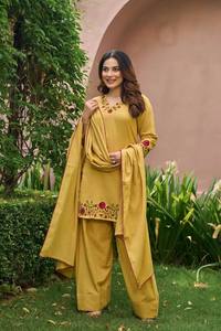 Women's Mustard Yellow Cotton <b>Kurta</b> Set With Red Floral Embroidery Loose Fit Traditional <b>Indian</b> Pakistani Style Casual Wear - Product Image 3