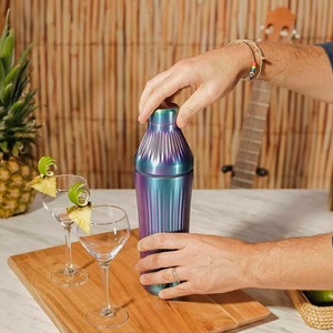 Shaker à cocktails élégant en acier inoxydable, trois pièces, outil de mélange de boissons professionnel moderne - Product Image 5