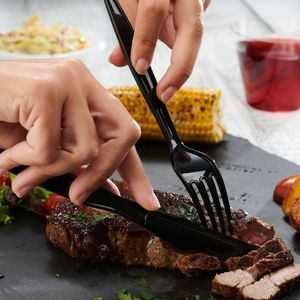 Paquete de 100 Tenedores Desechables de Plástico Negro Resistente, Vajilla y Decoración de Mesa para Fiestas, Eventos y Catering - Product Image 2