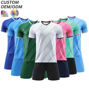 Uniforme de Entrenamiento Corto de Fútbol Transpirable con Estampado 100% Poliéster, Soporte OEM ODM para Fábrica de Ropa de Fútbol al por Mayor - Product Image 1