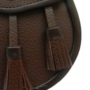 Meilleures ventes 2026 Ventoria Enterprises Sporran écossais en cuir végétalien marron pour tenues de kilt modernes ou traditionnelles - Product Image 3