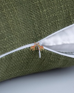 Hermosa funda de cojín para sofá de algodón de color sólido personalizada, de doble cara, disponible en súper suave, 100% algodón, para decoración del hogar. - Product Image 4