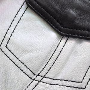 Chaleco de Cuero Blanco Estilo Club para Mujer - Product Image 2