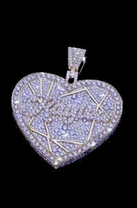 Collar con colgante de corazón con diamantes de moissanita incoloros en plata 925, hecho a mano, estilo hip hop, a precio de fabricante. - Product Image 4
