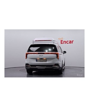 Kia Carnival 2024, Limusina de 7 Plazas, Techo Alto, Gasolina, Caja de Cambios Automática, 8,963 km, Volante a la Izquierda - Product Image 4