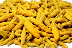 Cachos de cúrcuma secos enteros para procesamiento de alimentos, mercados de hierbas y especias, suministrados a granel a importadores y mayoristas en todo el mundo. - Product Image 5