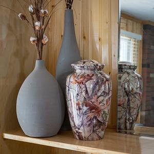 โกศบรรจุอัฐิรูปทรงอเมริกัน รุ่น Next G-1 Vista Camouflage สีขาว ความจุ 200 คิวบิกอินช์ - Product Image 4