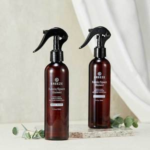 Aromatizante en Aerosol BREEZE para Interiores, para Sofás, Cortinas, Ropa de Cama, Tapicería y Cuidado del Aire del Hogar - Product Image 1