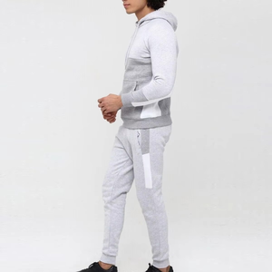 Conjunto Deportivo de Sudadera con Capucha y Pantalones para Hombre, Diseño OEM ODM, Color Sólido, Transpirable, de Algodón, Informal, para Correr, de Secado Rápido, con Cintura Elástica - Product Image 4