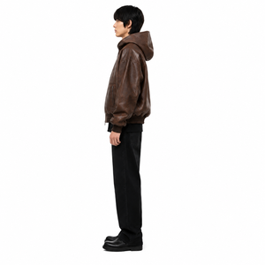 Chaqueta Bomber Holgada de Cuero Sintético Granulado para Hombre, Estilo Aviador, 80GSM, Acabado Pintado a Mano con Aerógrafo, Ropa Urbana - Product Image 3