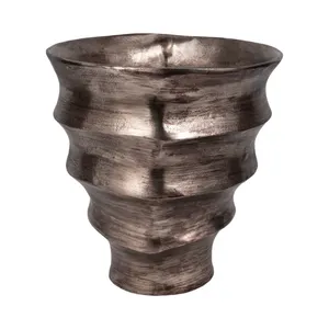 Luxury Handmade Iron Coastal Design Eco-Friendly Tabletop Flower <b>Vase</b> for Modern Interior Display - Product Image 3