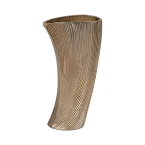 Jarrón de Bronce Hecho a Mano Moderno de 12 Pulgadas de Alto, Jarrón Decorativo para Mesa con Textura Acanalada para Arreglos Florales Frescos o Secos - Product Image 5