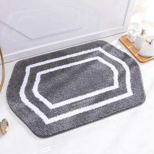 Alfombra de Baño Moderna de Algodón con Diseño Geométrico, Forma Rectangular, Borde Gris y Blanco, Base Antideslizante de Goma, Felpa Mediana, Patrón Festoneado - Product Image 6