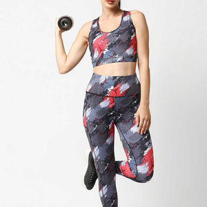 Sujetador deportivo para mujer al por mayor con MOQ bajo, sujetador de yoga deportivo con espalda cruzada, ropa deportiva transpirable para gimnasio, sujetador de fitness sin costuras ajustable - Product Image 4